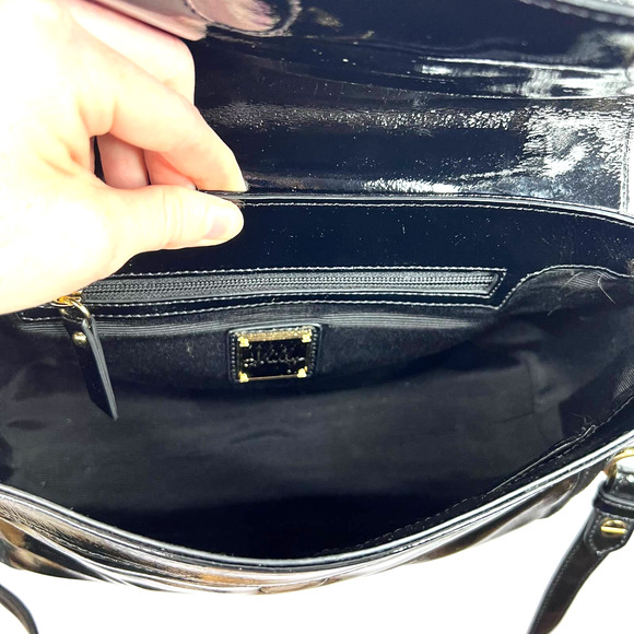 Milly Black Patent Leather Crossbody Purse Shoulder Bag Gold Chain Magnetic - Picture 8 of 8